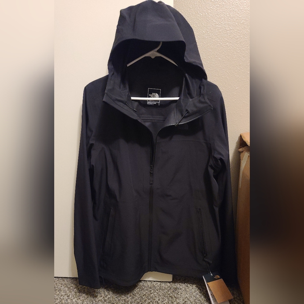 The North Face Black Raincoat Lightweight Classic Design
